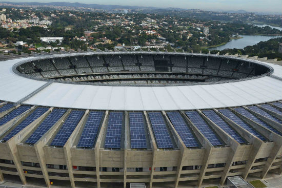 在Mineirão体育场的太阳电池板在贝洛·奥里州地区
