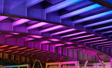 LED照明获得牵引在商业改造的特色形象