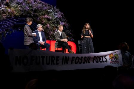 克里斯蒂安娜·菲格雷斯、本·范伯登、克里斯·詹姆斯和劳伦·麦克唐纳在TED倒计时峰会第四届会议上发言