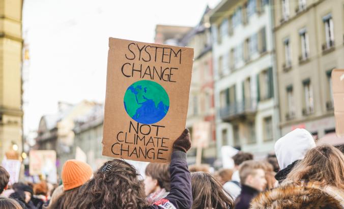 气候演示与系统变化标牌
