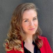 liz_morrison_headshot“>
               <div class=