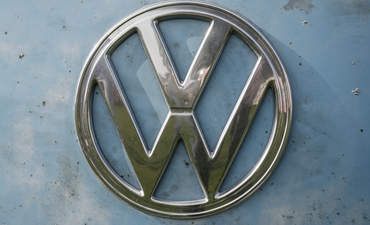 污染大众标志柴油排放的电动汽车