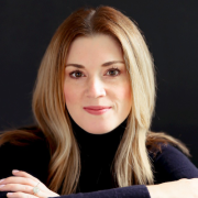 sally_fouts_headshot.