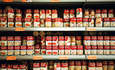 亨氏(Heinz)、康尼格拉(ConAgra)因削减BPA含量而获得高分，沃尔玛(Walmart)和卡夫食品(Kraft)则因削减BPA含量而未能入选